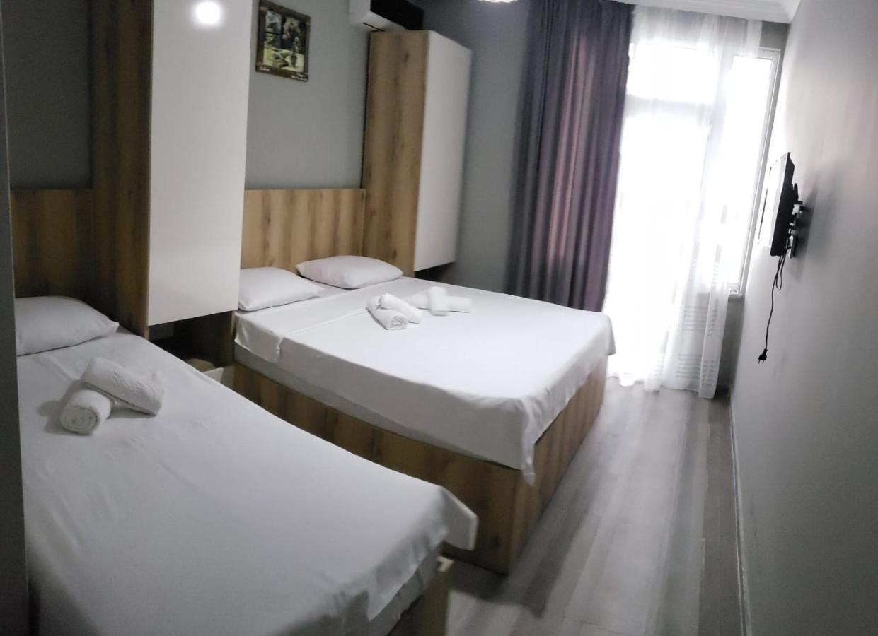 Midia Guest House Kobuleti Eksteriør billede