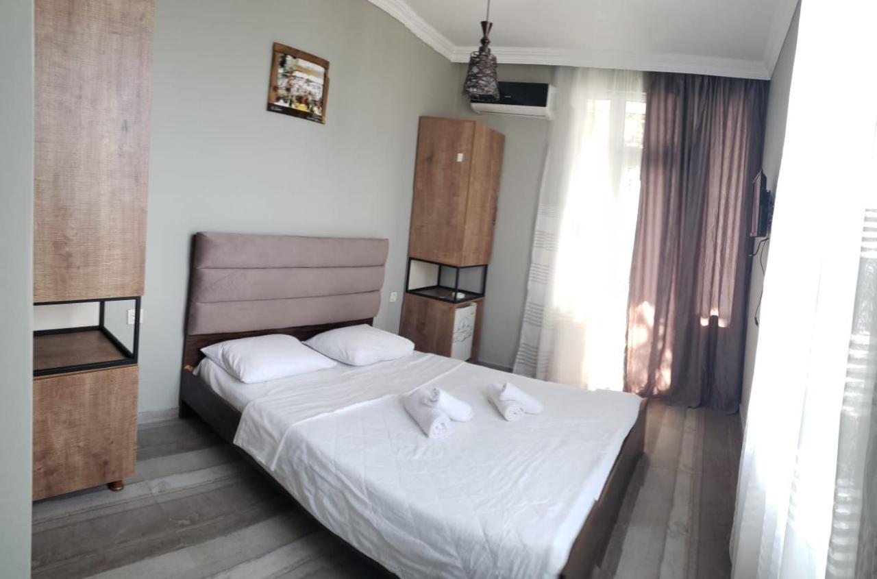 Midia Guest House Kobuleti Eksteriør billede